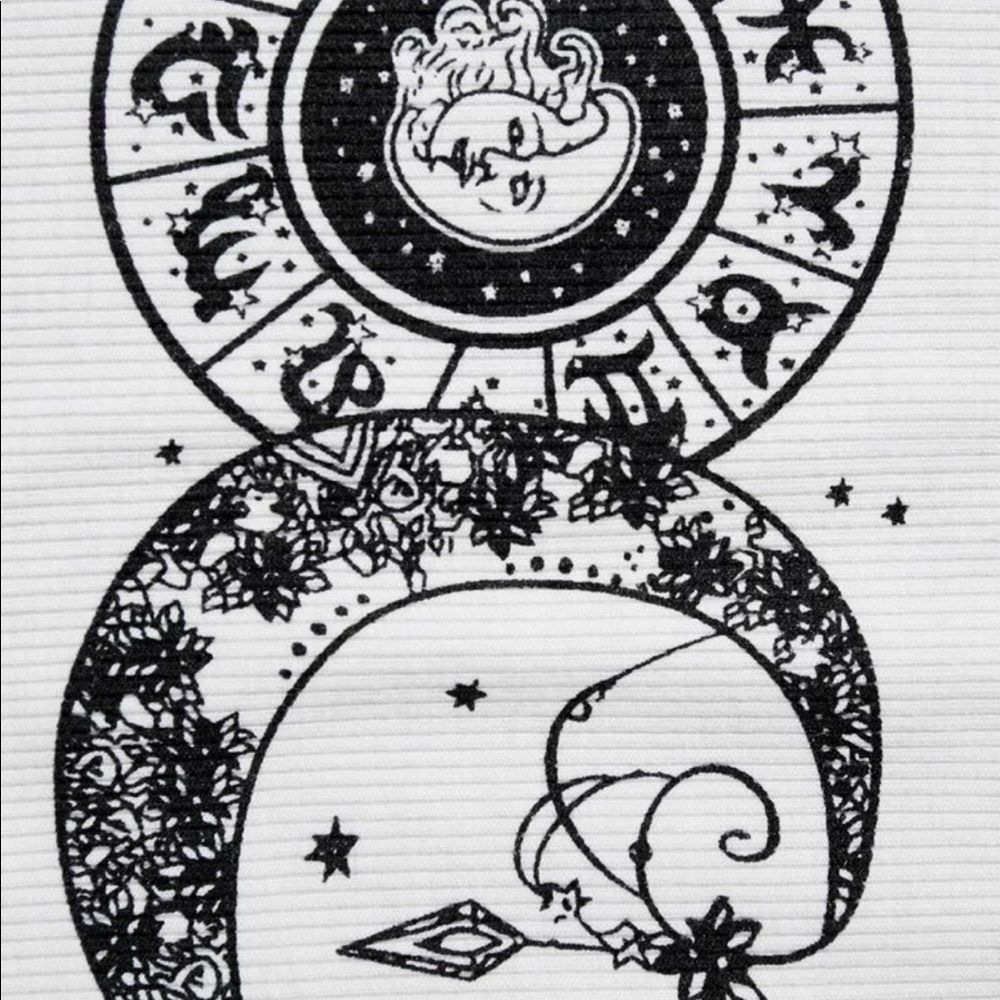 NWT Shien: Extra Large Black & White Moon Tie Up Horoscope Crop Halter - Picture 3 of 7